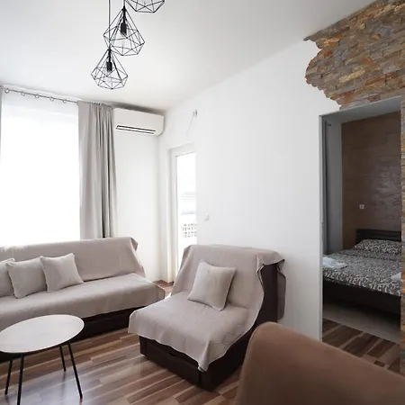 Todor Apartment