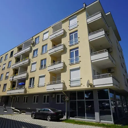 Apartment Todor Kladovo
